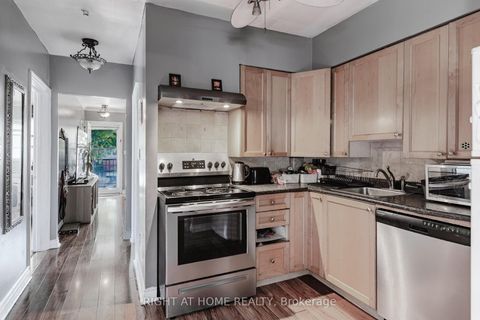 Photo 7 at 26 Sixteenth Street, New Toronto, Toronto