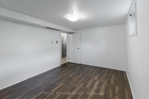Photo 22 at 26 Sixteenth Street, New Toronto, Toronto