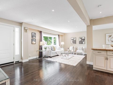 Photo 5 at 97 Bridlewood Boulevard, Sullivan, Toronto