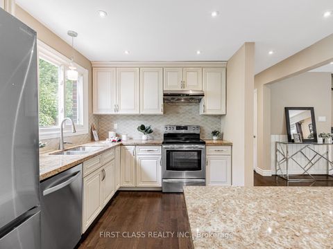 Photo 10 at 97 Bridlewood Boulevard, Sullivan, Toronto