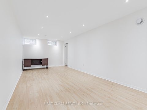 Photo 27 at 97 Bridlewood Boulevard, Sullivan, Toronto