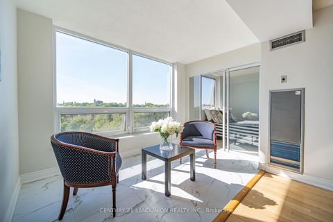 Photo 9 at 619 - 326 Major Mackenzie Drive E, Crosby, Richmond Hill