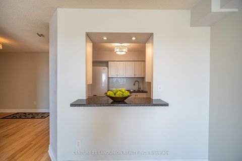 Photo 26 at 619 - 326 Major Mackenzie Drive E, Crosby, Richmond Hill