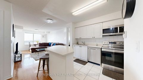 Photo 11 at 706 - 23 Oneida Crescent, Langstaff, Richmond Hill