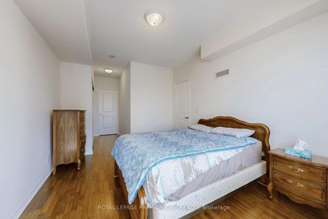 Photo 20 at 606 - 9235 Jane Street, Maple, Vaughan