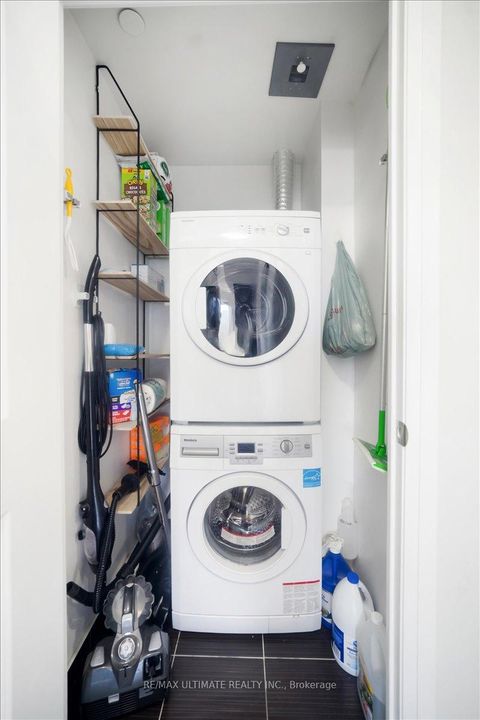 Photo 17 at 2008 - 3600 Highway 7 Highway, Vaughan Corporate Centre, Vaughan