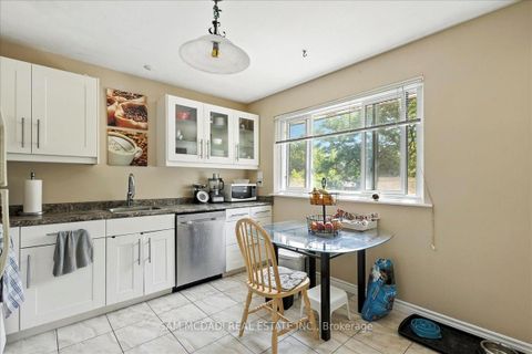 Photo 14 at 1211 EIGHTH Line, FA Falgarwood, Oakville