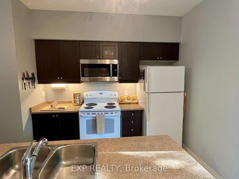 Photo 8 at 17 Montoro Lane, West Hill, Toronto