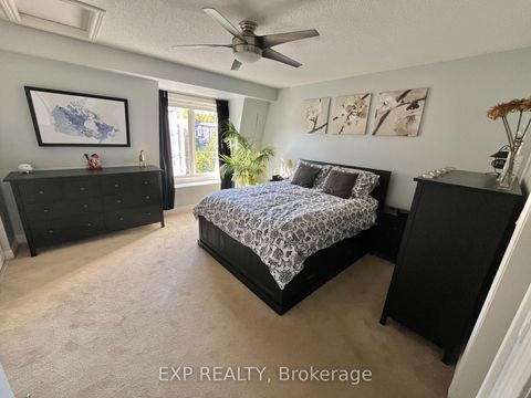 Photo 21 at 17 Montoro Lane, West Hill, Toronto