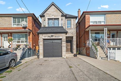 Photo 1 at 71 August Avenue, Oakridge, Toronto