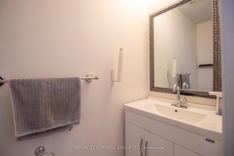 Photo 18 at 250 Ferndale Drive S, Ardagh, Barrie Photo 18 at 250 Ferndale Drive S, Ardagh, Barrie