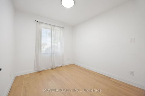 Photo 25 at 4 Mahoney Avenue, Mount Dennis, Toronto