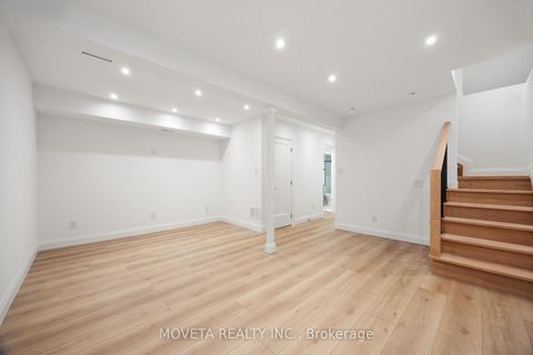 Photo 31 at 4 Mahoney Avenue, Mount Dennis, Toronto