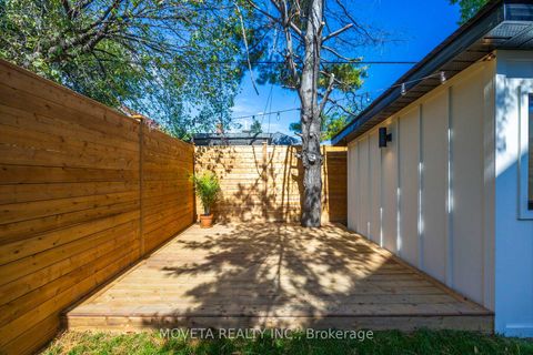 Photo 41 at 4 Mahoney Avenue, Mount Dennis, Toronto