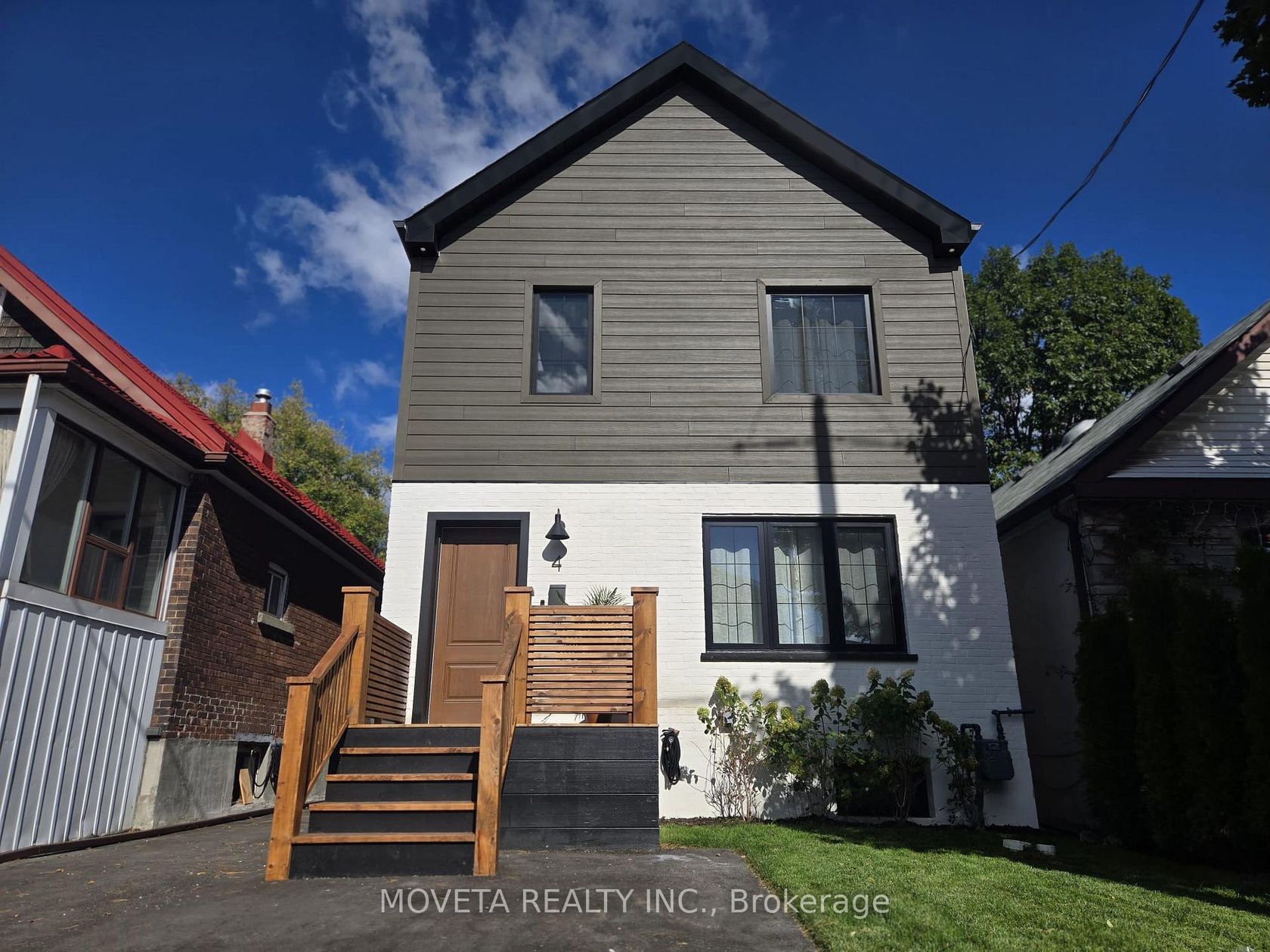 4 Mahoney Avenue, Mount Dennis, Toronto 