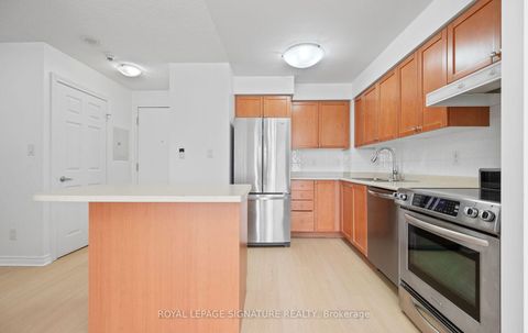 Photo 8 at 1508 - 3880 Duke Of York Boulevard, City Centre, Mississauga