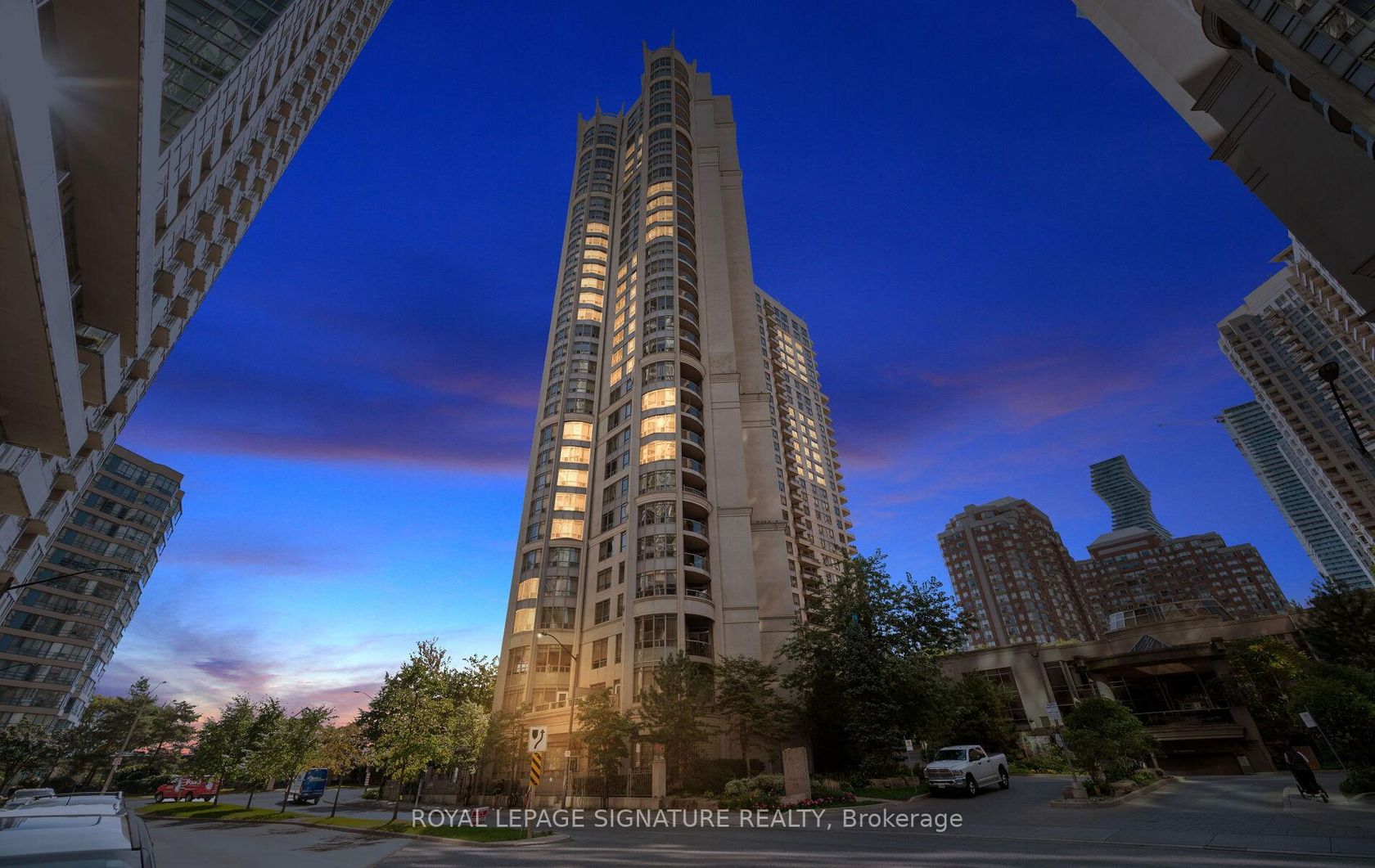 1508 - 3880 Duke Of York Boulevard, City Centre, Mississauga 