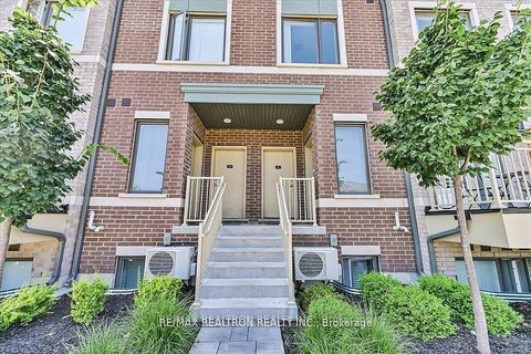 Photo 2 at 5 - 260 Twelfth Street, New Toronto, Toronto