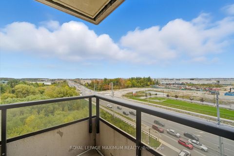 Photo 22 at 714 - 9225 Jane Street, Maple, Vaughan