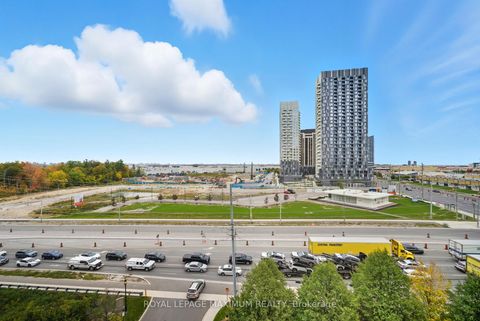 Photo 24 at 714 - 9225 Jane Street, Maple, Vaughan