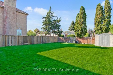 Photo 4 at 42 Linwood Avenue, Sullivan, Toronto