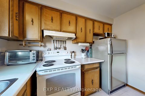 Photo 16 at 42 Linwood Avenue, Sullivan, Toronto