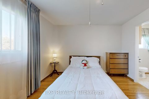 Photo 21 at 42 Linwood Avenue, Sullivan, Toronto