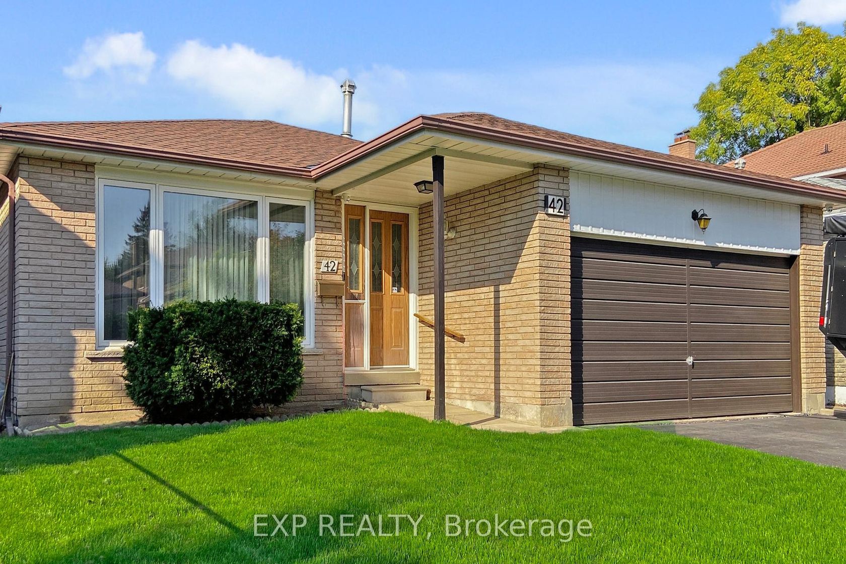 42 Linwood Avenue, Sullivan, Toronto 