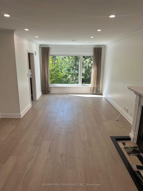 Photo 12 at 252 Ellis Avenue, Swansea, Toronto Photo 12 at 252 Ellis Avenue, Swansea, Toronto