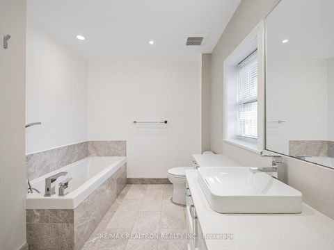Photo 23 at 252 Ellis Avenue, Swansea, Toronto