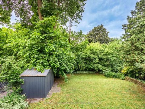 Photo 26 at 252 Ellis Avenue, Swansea, Toronto