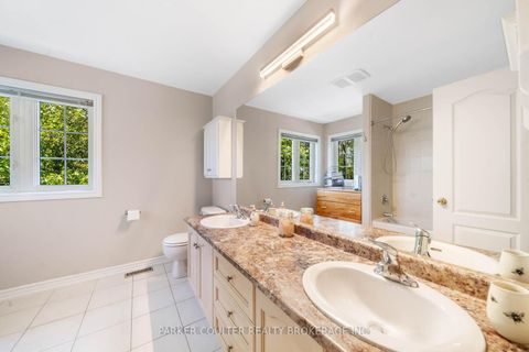 Photo 22 at 19 Mccarthy Court, Letitia Heights, Barrie