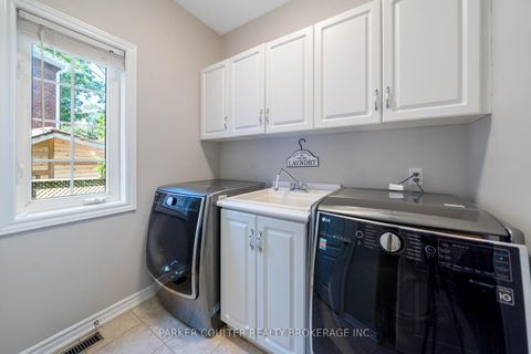Photo 36 at 19 Mccarthy Court, Letitia Heights, Barrie