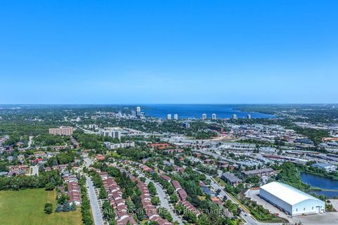 Photo 43 at 19 Mccarthy Court, Letitia Heights, Barrie