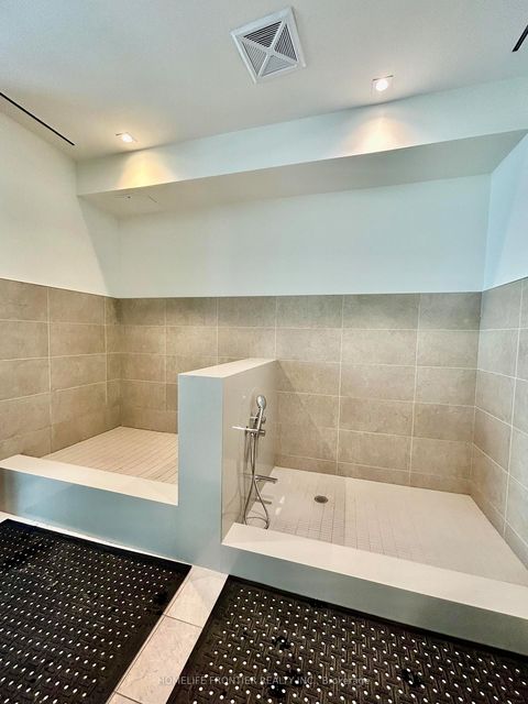 Photo 11 at 623E - 8868 Yonge Street, South Richvale, Richmond Hill