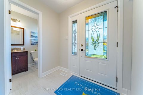 Photo 3 at 193 Carolbreen Square, Agincourt North, Toronto