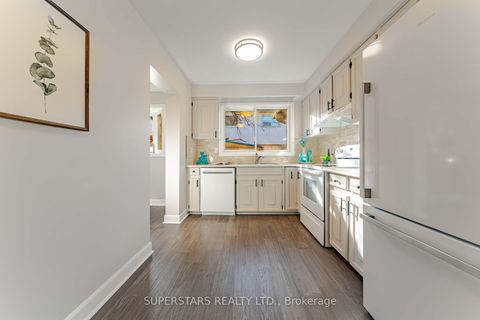 Photo 14 at 193 Carolbreen Square, Agincourt North, Toronto