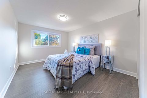 Photo 24 at 193 Carolbreen Square, Agincourt North, Toronto