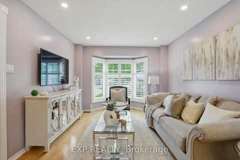 Photo 4 at 1041 Ridge Valley Drive, Pinecrest, Oshawa