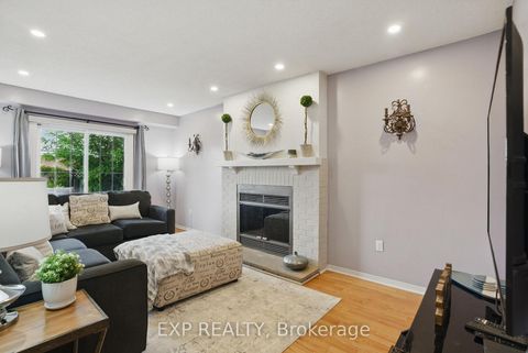 Photo 7 at 1041 Ridge Valley Drive, Pinecrest, Oshawa