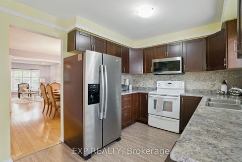 Photo 12 at 1041 Ridge Valley Drive, Pinecrest, Oshawa