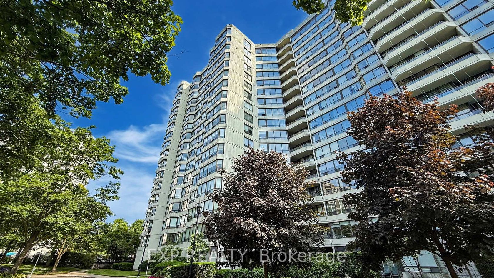 1411 - 1121 Steeles Avenue W, Branson, Toronto 