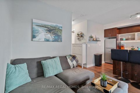 Photo 5 at 1512 - 80 Western Battery Road, Niagara, Toronto