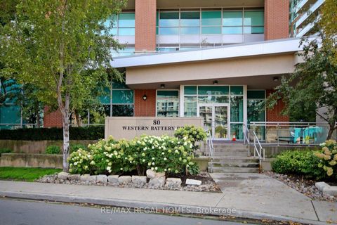 Photo 13 at 1512 - 80 Western Battery Road, Niagara, Toronto