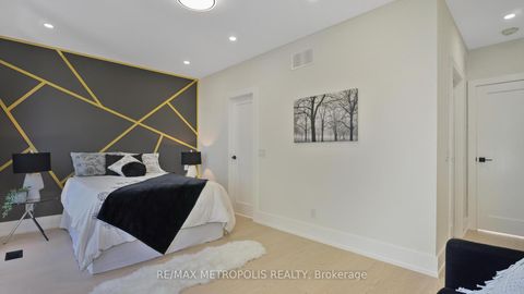 Photo 21 at 39 Kenworthy Avenue, Oakridge, Toronto