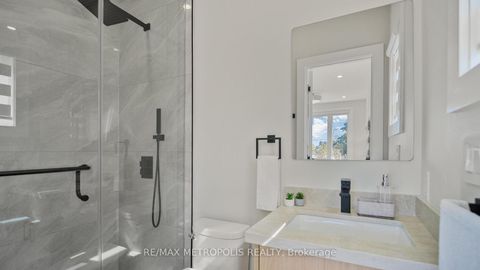 Photo 28 at 39 Kenworthy Avenue, Oakridge, Toronto