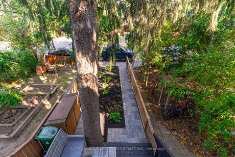 Photo 44 at 832 Manning Avenue, Annex, Toronto