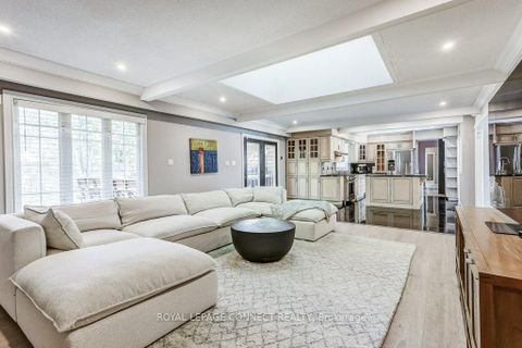 Photo 9 at 70 Dunstall Crescent, West Hill, Toronto