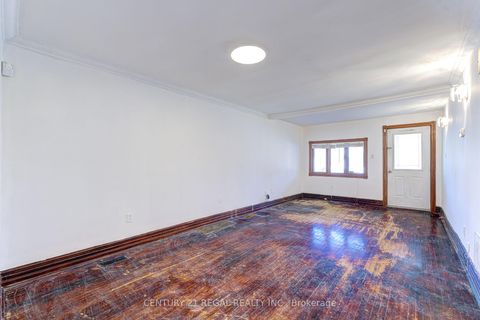 Photo 7 at 39 Butterworth Avenue, Oakridge, Toronto