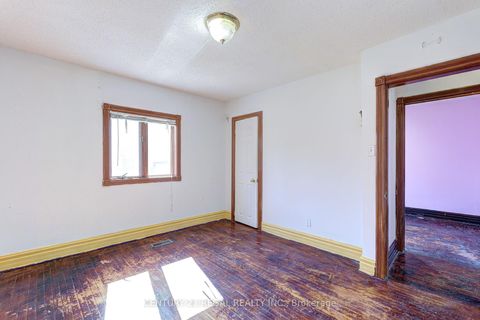 Photo 11 at 39 Butterworth Avenue, Oakridge, Toronto